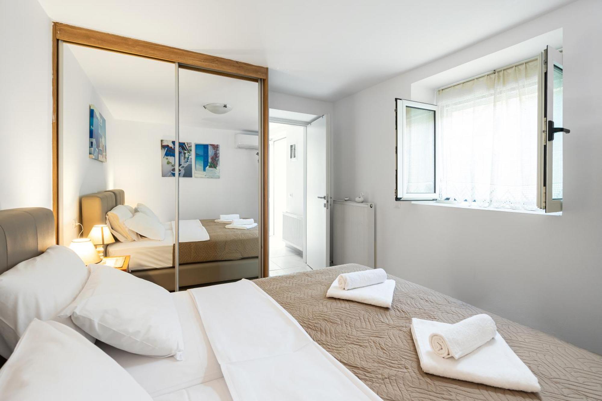 Summer Breeze Sitia Exterior photo
